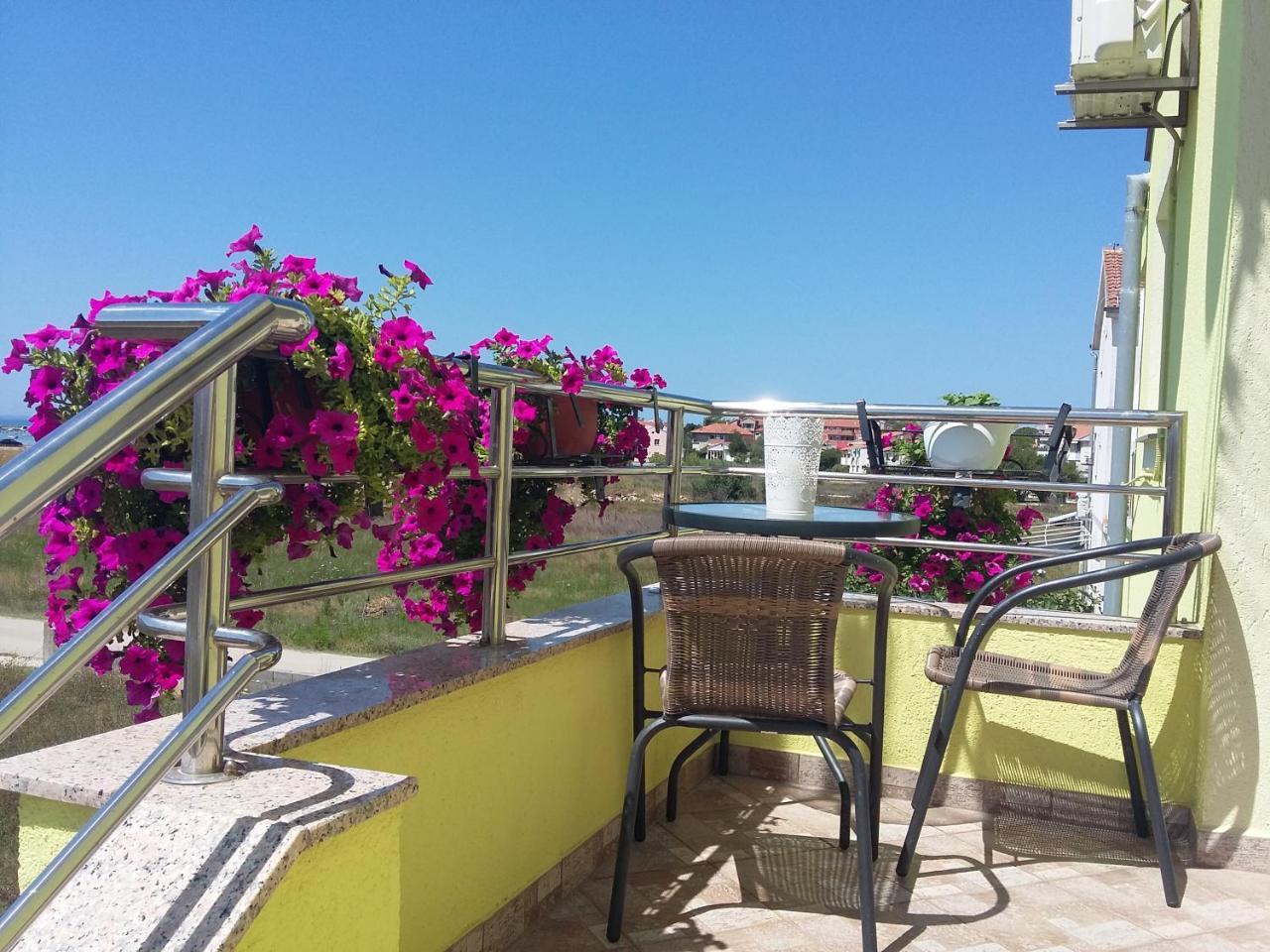 Apartments Soldinn Privlaka  Bagian luar foto
